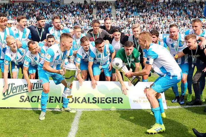 Pokalsieger und Aufsteiger: Der CFC macht seinen vorhergesagten Weg.