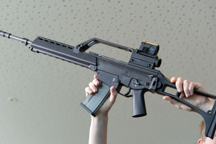 Die Softairwaffe hatte die Form eines G36-Gewehrs. (Symbolbild)
