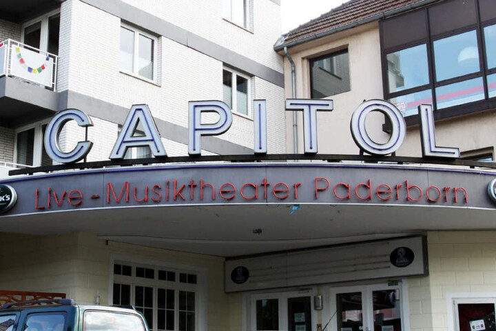 Die Party im Capitol in Paderborn wird von Radio Hochstift präsentiert.