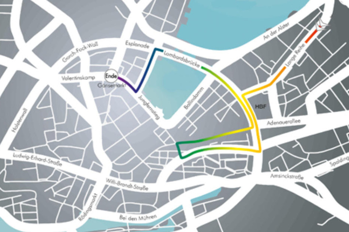 Die Parade führt durch die Hamburger Innenstadt.