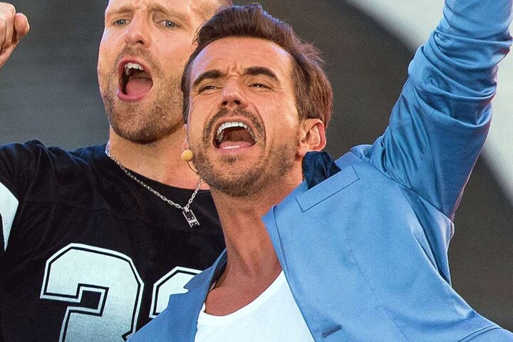 Schlager-Party in Chemnitz! Moderator Florian Silbereisen (37, r.) ist gesetzt, aber welche Stars werden wohl bei der 7. Auflage der "Schlager des Sommers" dabei sein?
