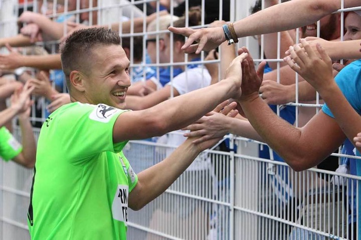 Kann Frahn auch nach dem Spiel gegen Magdeburg wieder mit den Fans jubeln?