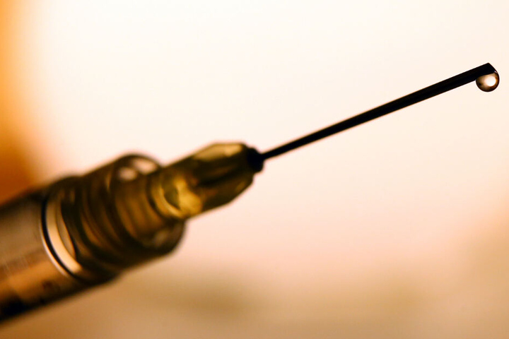 Jeden Monat muss sich der Syrer eine Antipsychotika-Spritze abholen, damit er keine Straftaten mehr begeht.