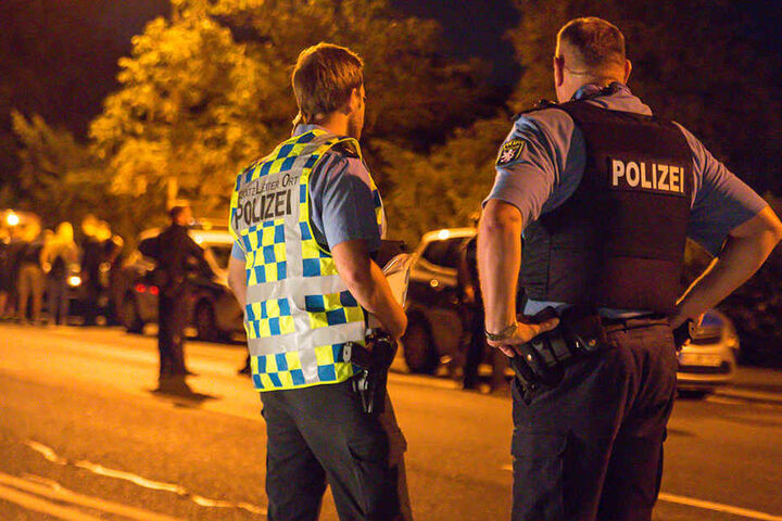 Mit einem Großaufgebot rückte die Polizei an.