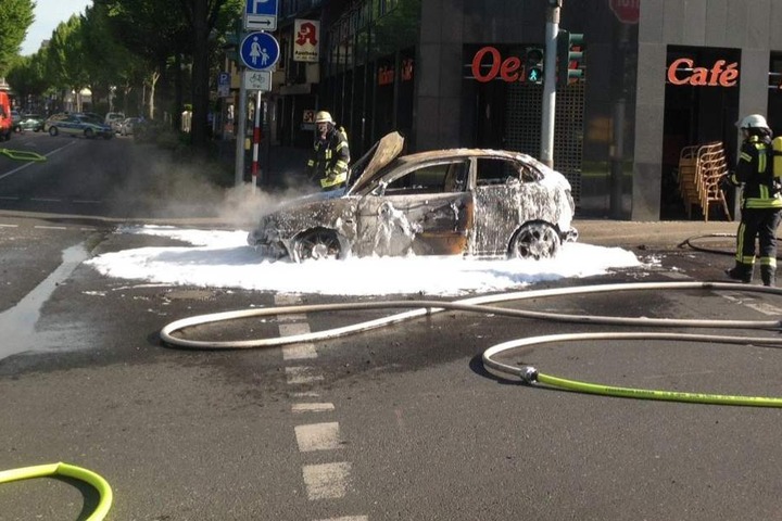 Der Bereich war während des Feuerwehreinsatzes weiträumig abgesperrt.