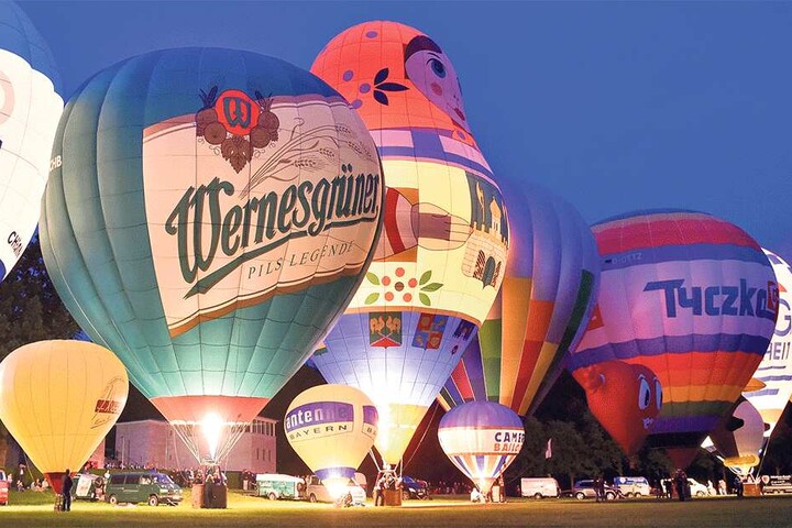 Das Chemnitzer Ballonfest auf der Küchwaldwiese ist eines der letzten großen Volksfeste der Stadt.