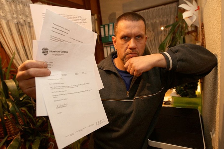 300 Anwohner unterzeichneten eine Petition an den Landtag. Tilo Keil (44) ist von der Antwort enttäuscht.