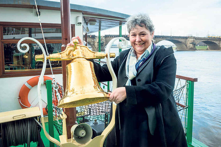 Karin Hildebrand (62) leitet die die Geschicke der „Sächsischen
Dampfschiffahrt“.
