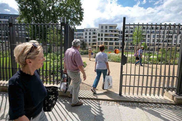 Seit vergangenen Freitag stehen die Tore zu dem Gelände an der Ostra-Allee tagsüber offen.