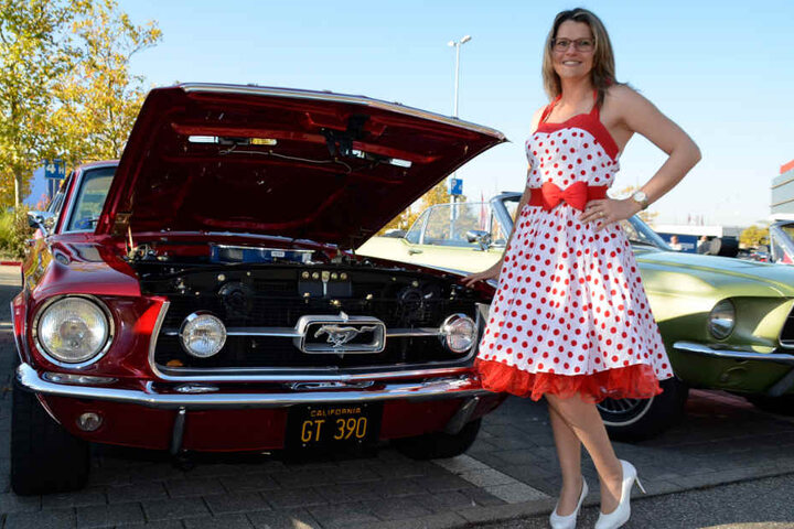 Jede Menge PS unter der Haube dürfte dieser Ford Mustang haben.