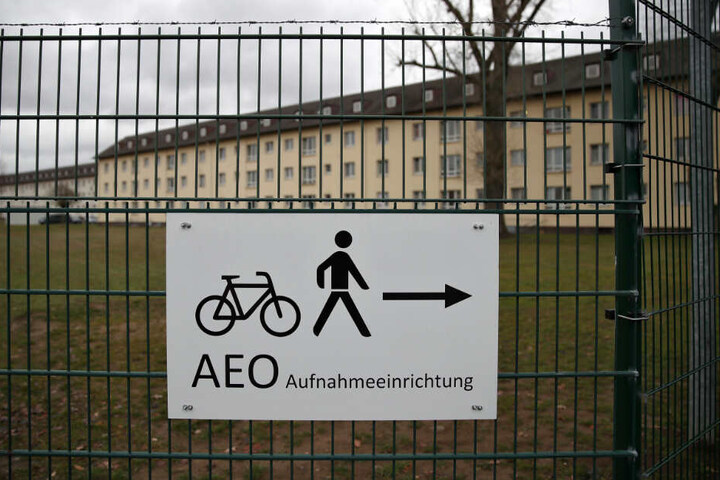 Erstaufnahmeeinrichtungen sind umstritten. (Symbolbild)