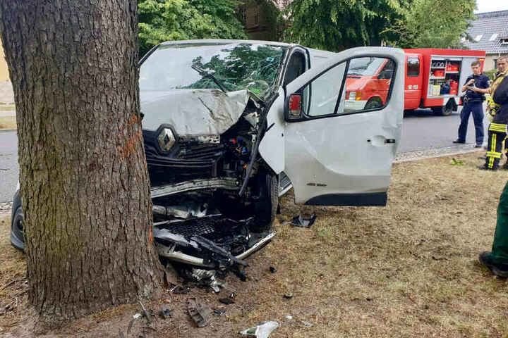 Die Airbags wurden bei dem Aufprall ausgelöst.