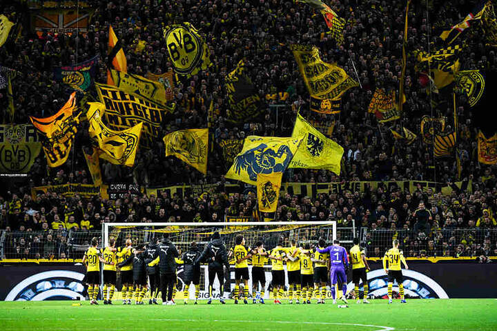 Die BVB-Ultras wollen sich jetzt auf mehrere Blöcke aufteilen, um wieder lauter und stimmungsvoller zu sein.