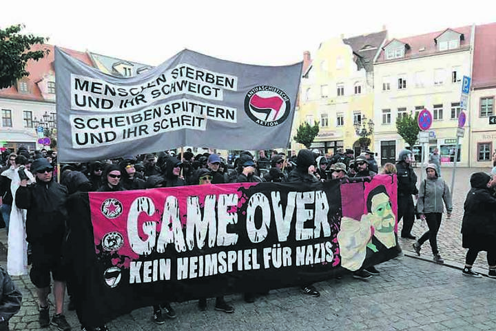 400 Antifa-Anhänger demonstrierten am Sonnabend durch Wurzen.