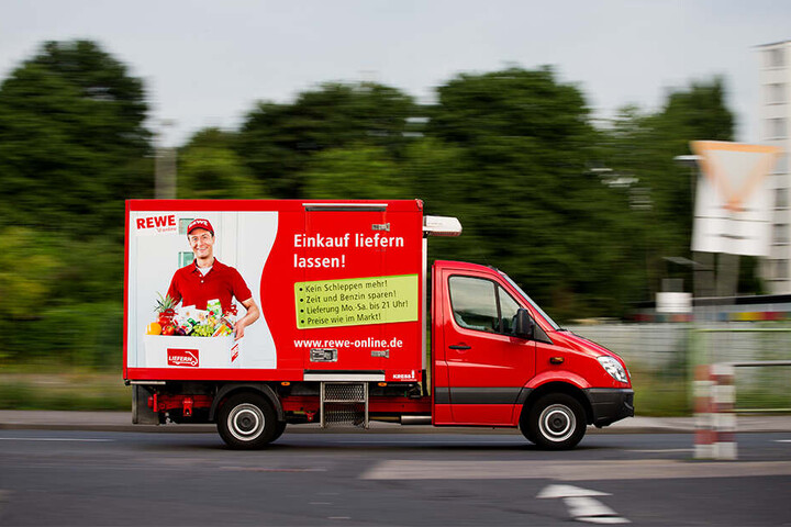 Die vierfache Mutter bestellte Dutzende Male beim Rewe-Lieferservice.