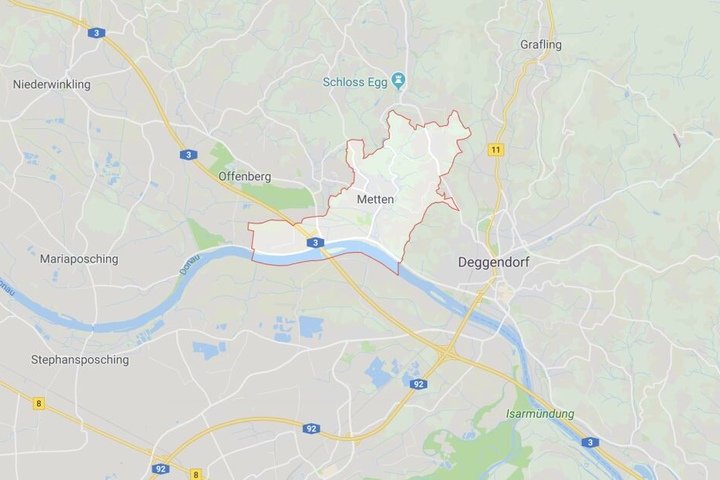 In Bayern ist ein Familienvater im Zuge der Rettung seiner Kinder aus der Donau abgetrieben worden.