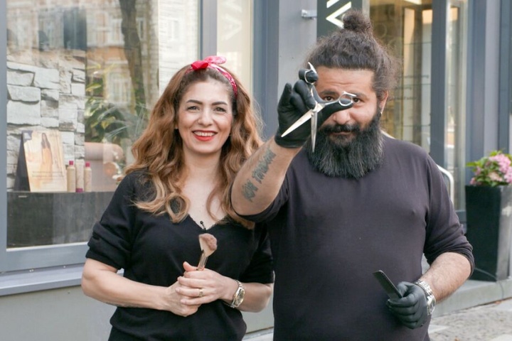 Aysel (41) und Ugur (38) in die "Friseur Academie Tarlak"