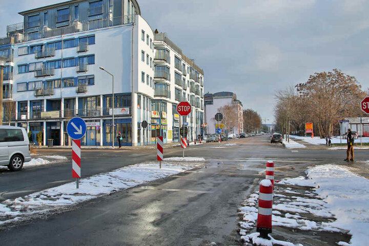 An der Dürerstraße will die Stadt Autos zukünftig durch einen neuen
Kreisverkehr lotsen.