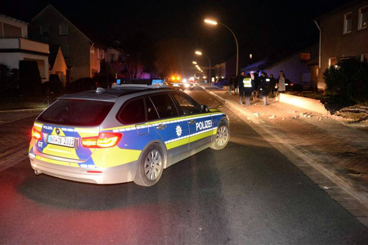 Die Ringstraße blieb für gut eine Stunde gesperrt.