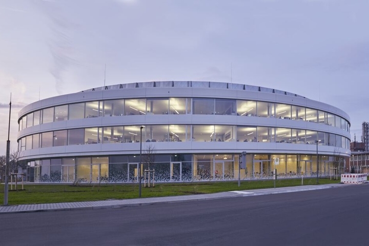 Das neue Verwaltungsgebäude von INEOS in Köln.