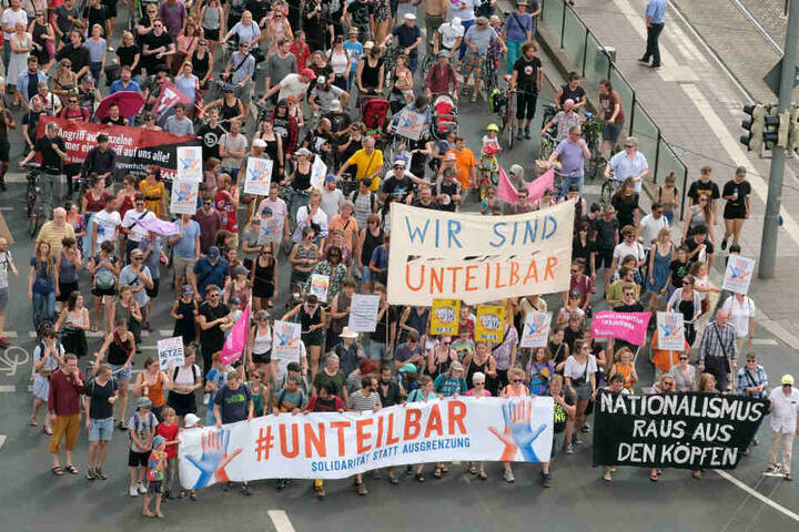 Das Foto zeigt die Demo am heutigen Samstag.