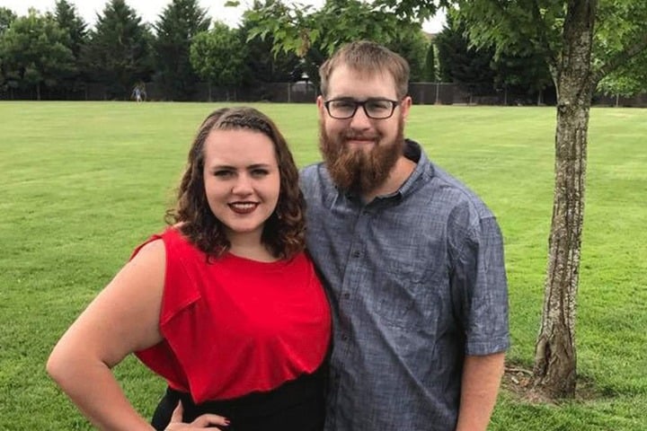 Cassandra Warren mit ihrem zukünftigen Mann Jesse Jones.
