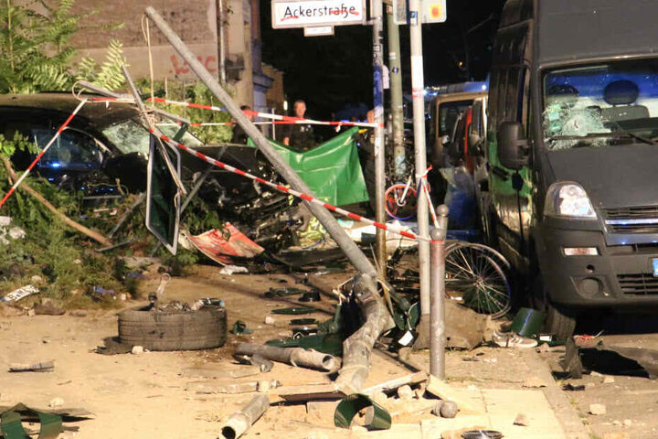 Vier Personen sind bei dem Unfall ums Leben gekommen.