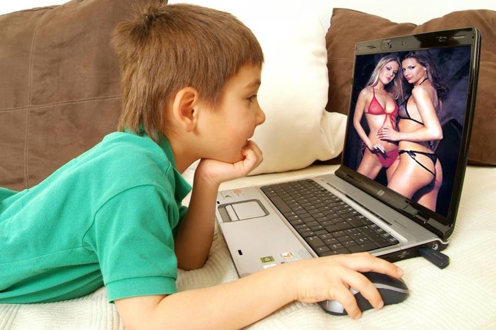 Früh übt sich: Bei Pornhub sind die Heranwachsenden mit ihren Fragen jetzt bestens aufgehoben.