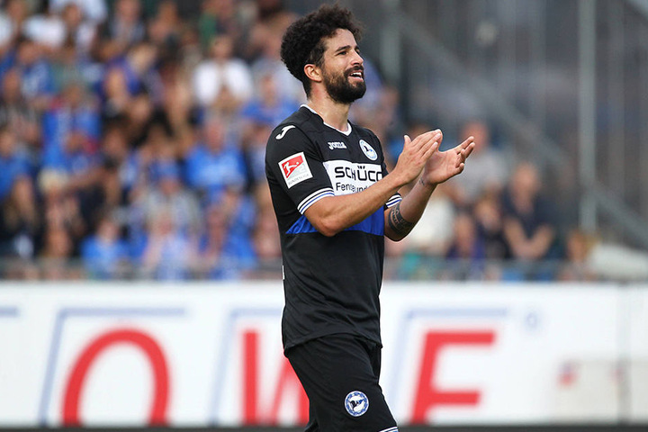 Seit Sommer 2017 ist der Rechtsverteidiger in Ostwestfalen am Ball.
