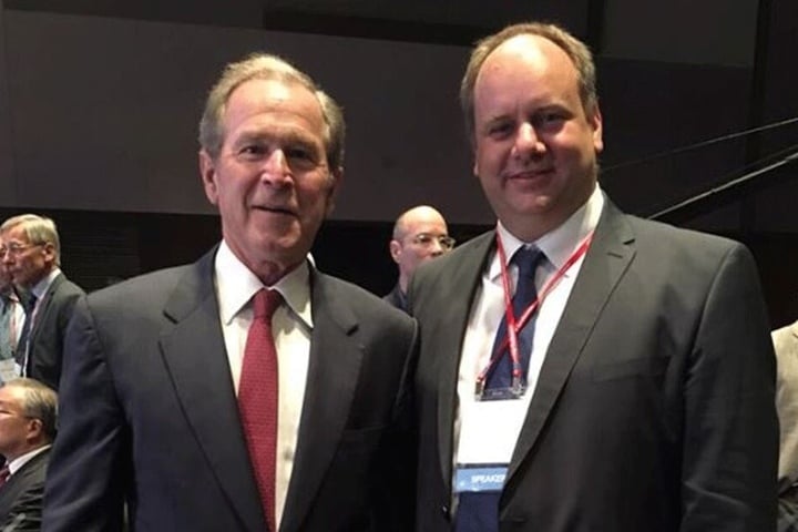 In Seoul traf Dirk Hilbert 2015 auf George W. Bush.