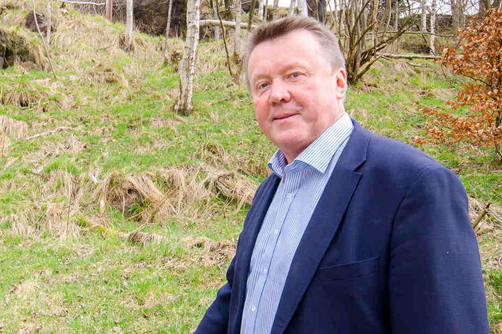 Olbernhaus Bürgermeister Heinz-Peter Haustein (63, FDP) will den krebserregenden Stoffen in der Luft nachspüren.