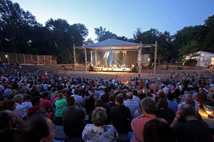 Michael Patrick Kelly tritt im Juli 2019 auf der Freilichtbühne in Zwickau auf.
