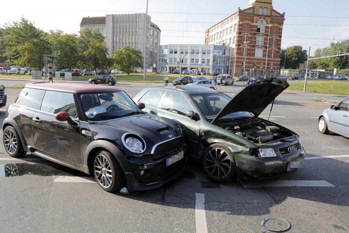 Aufgrund eines Ampelausfalls gab es einen Kreuzungscrash in Chemnitz.