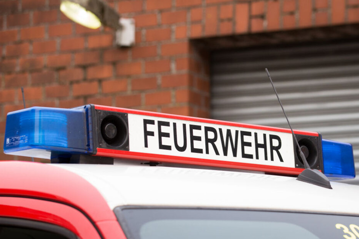 Auch am Dienstag waren die Floriansjünger noch im Einsatz. (Symbolbild)