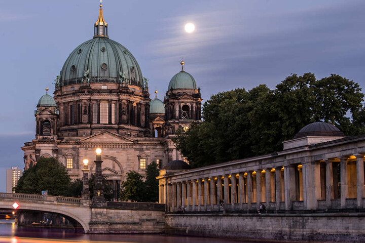 Auf der Museumsinsel bieten zwei verschiedene Ausstellungen ein reichliches Programm für freien Eintritt.