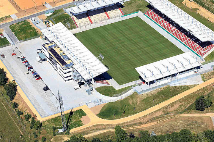 Das neue Zwickauer Stadion erlebt am Montag seine Premiere.Und die ist mit dem DFB-Pokalspiel gegen den Hamburger SV ein echtes Highlight.