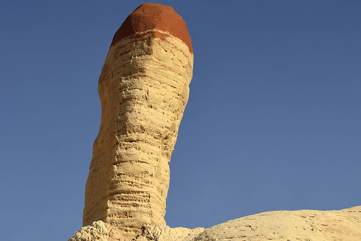 Bilder von Riesen-Penis Bustanische Lesbenporno-Röhre