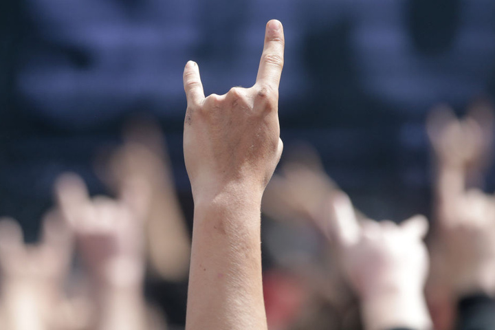 In der Unfassbar könnt Ihr für lau den ganzen Abend zu Rock und Metal-Musik abfeiern. (Symbolbild)