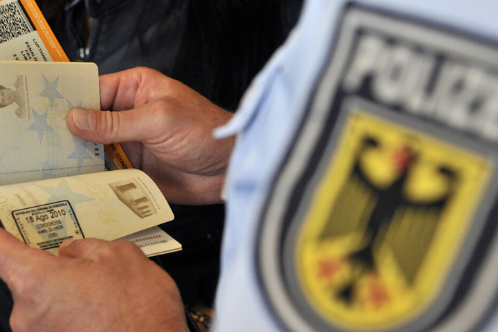 Der gesuchte Mann wurde in München erkannt und festgenommen. (Symbolbild)
