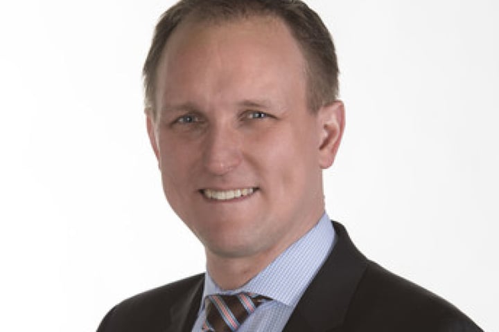 Bürgermeister Ulrich Hörning wird die Regenbogenflagge hissen.
