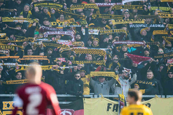 Im Januar 2017 sahen fast über 4000 Dynamo-Fans den 2:1-Sieg ihrer Dresdner in Nürnberg.