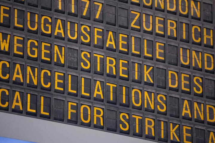 Von den Ausfällen sind rund 2000 Passagiere betroffen. (Symbolbild)