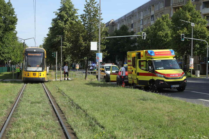Der Bahnverkehr in Richtung Albertplatz musste zwischenzeitlich umgeleitet werden.