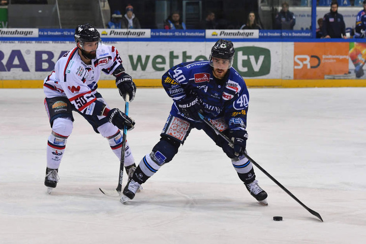 Mathias Müller (Deggendorf) gegen Nick Huard (#40, Dresden)