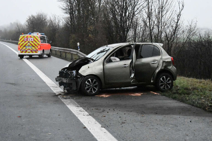 An dem Nissan entstand Totalschaden.