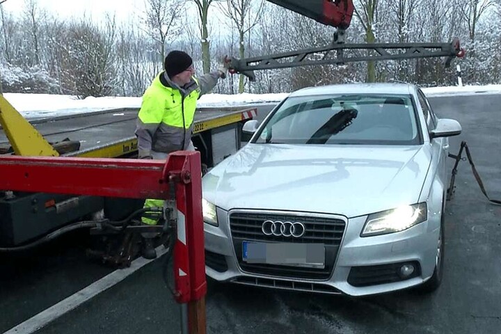 Im Stau konnte auch noch ein zweiter Audi gesichert werden.
