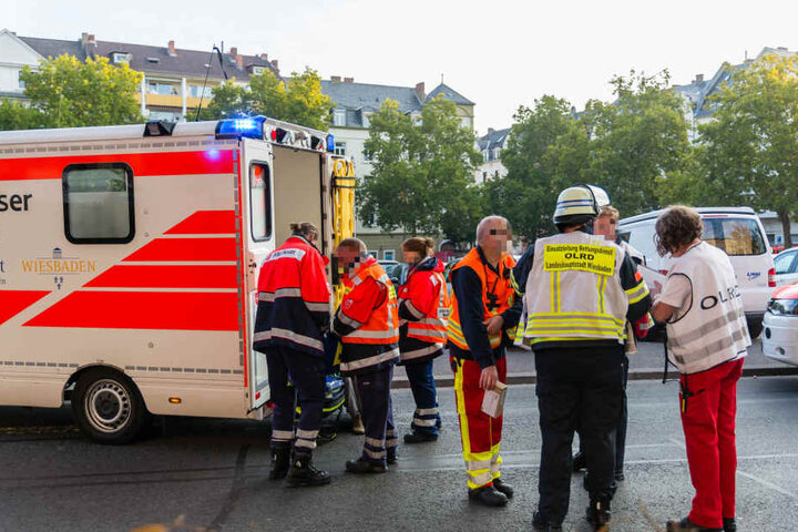 Insgesamt kamen zehn Menschen mit Rauchvergiftungen ins Krankenhaus.