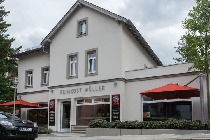 „Feinkost Müller“ am Rißweg ist eine bekanntesten Fleischereien der Stadt.