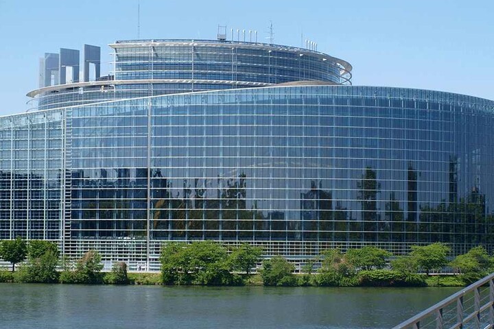 Die Beamten der Europäischen Kommission wachen mit Argusaugen darüber, dass die geschützten Lebensmittel nicht von Dritten kopiert werden.