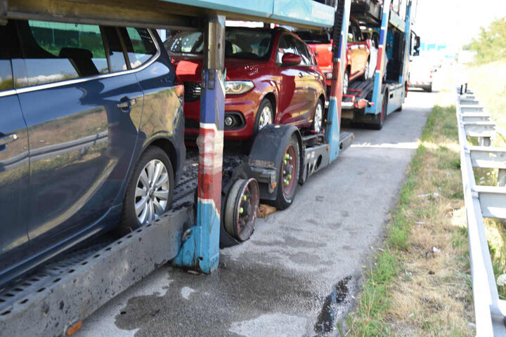 Ein reifen dieses Transporters hatte das Feuer ausgelöst.